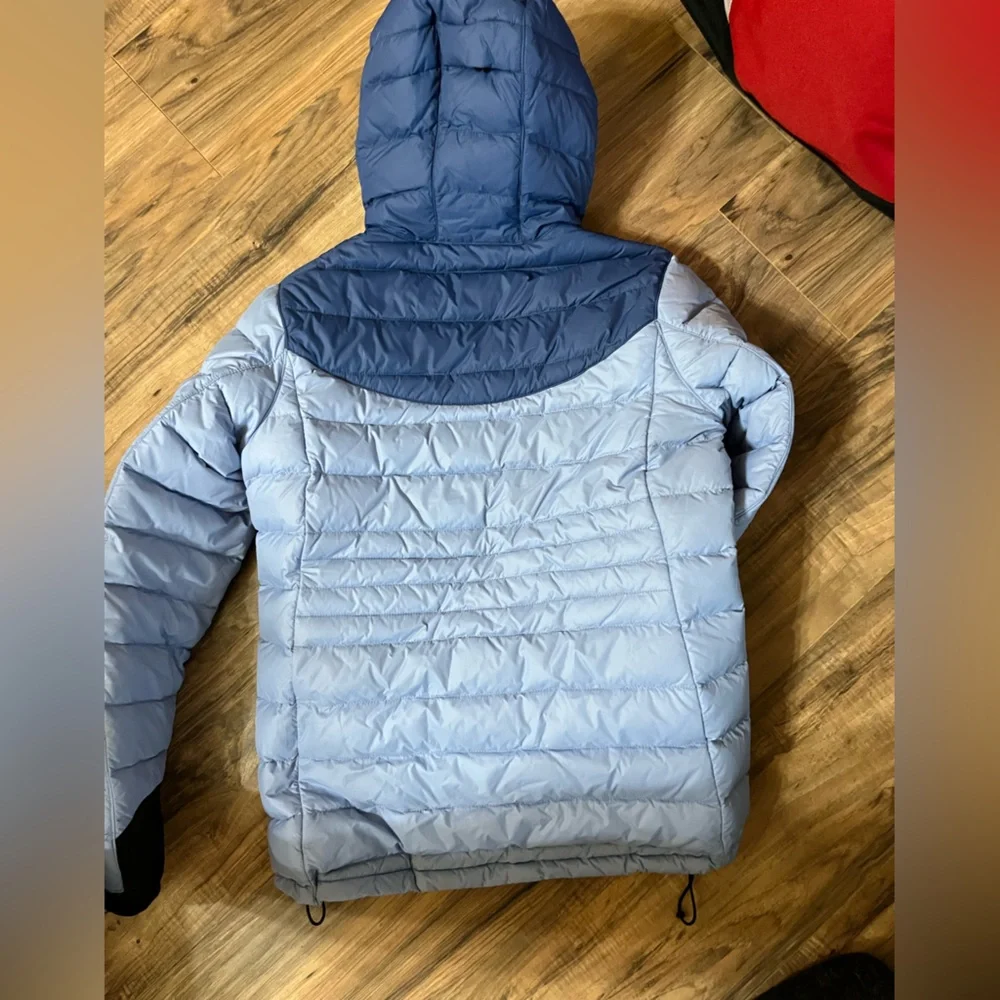 Women’s Flylow Down Jacket - Picture 5 of 5